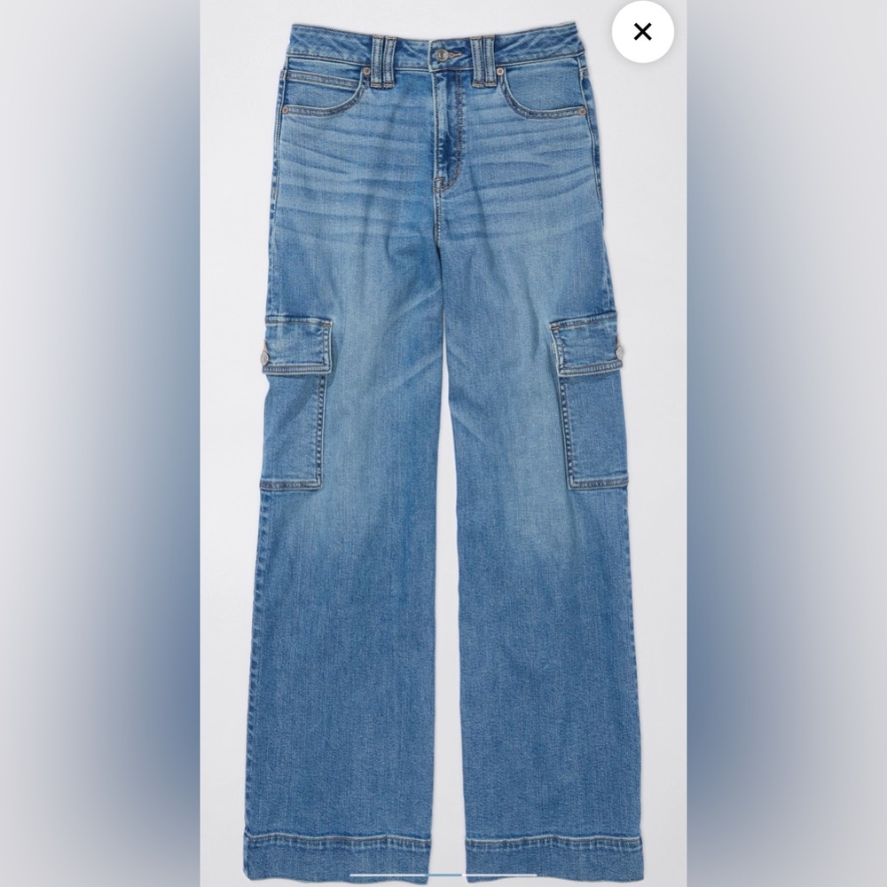 AE high waisted, cargo pants